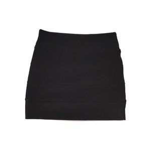LOVE CULTURE | BLACK STRETCH BANDAGE MINI SKIRT